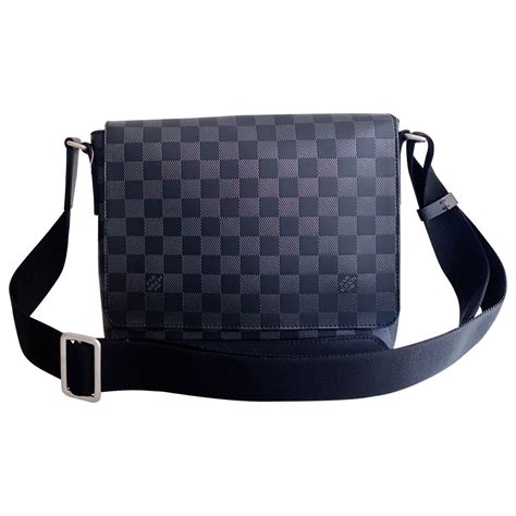 sac a main louis vuitton homme|louis vuitton boutique en ligne.